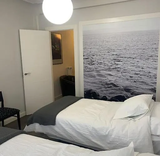 Domus Santa Clara Centrico Con Wifi * לאון